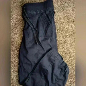 2 FOR 25$Navy blue cropped pants- (#155)